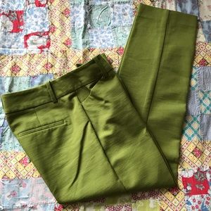 Ann Taylor Chartreuse Work Pant Size 2 Curvy